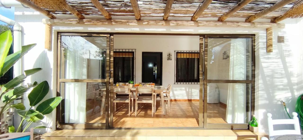 Bungalow Del Mar Дения Екстериор снимка